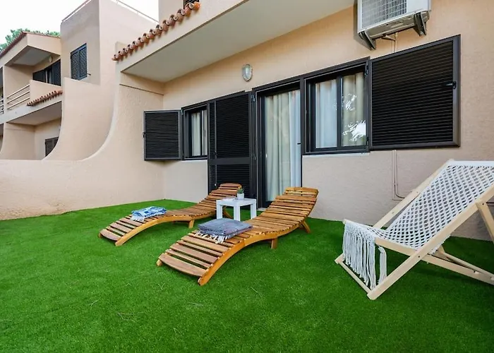 Alegria - Moradia Geminada Para 6 Com Piscina E Perto Dos Golfes Em Vilamoura
